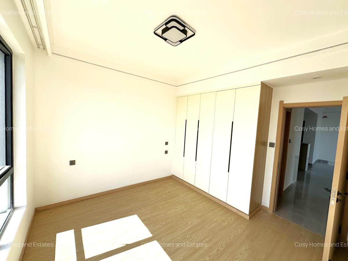 2 Bed Apartment with En Suite at Lavington - 8