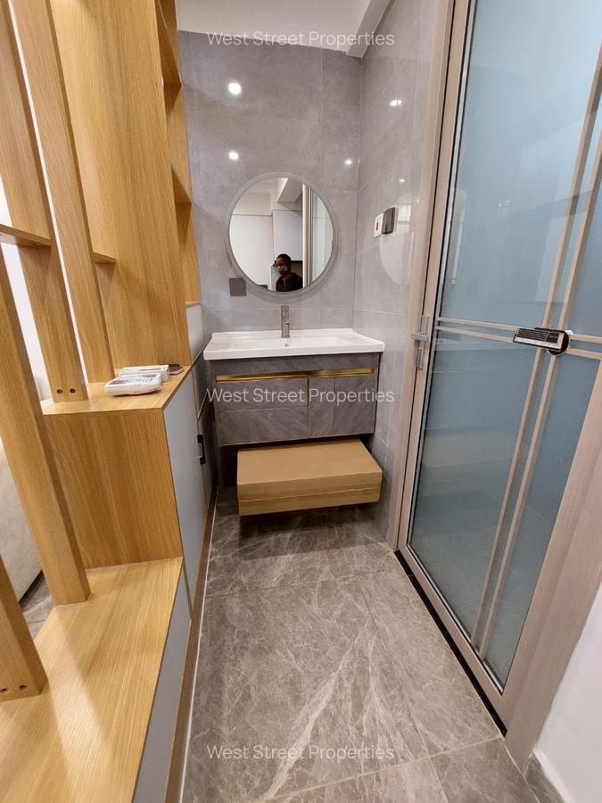 Studio Apartment with En Suite at Yaya Center - 4