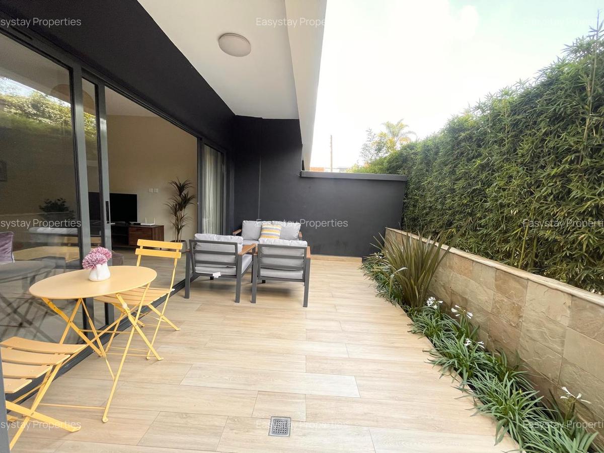 Serviced 2 Bed Apartment with En Suite in Riverside - 2