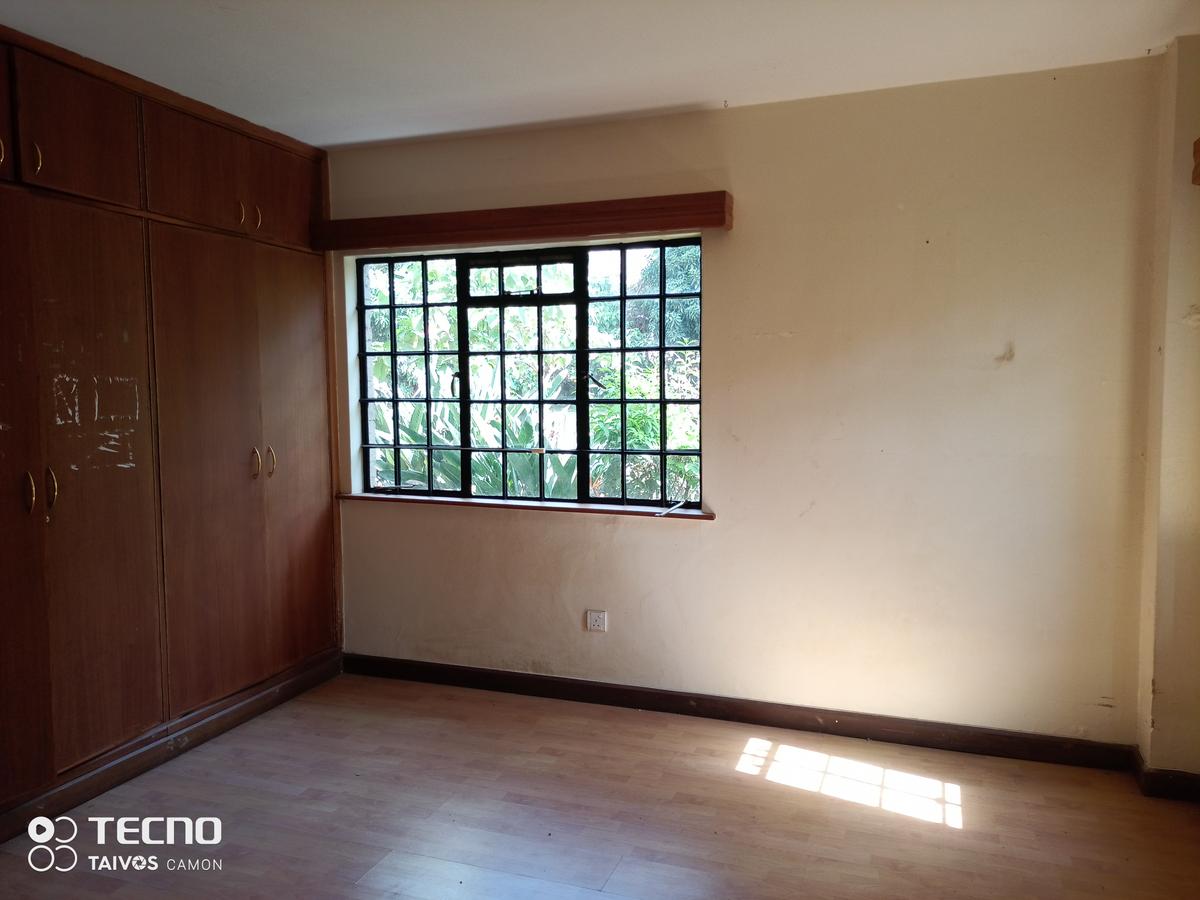 5 Bed Townhouse with En Suite at Off Ruaka Rd - 20