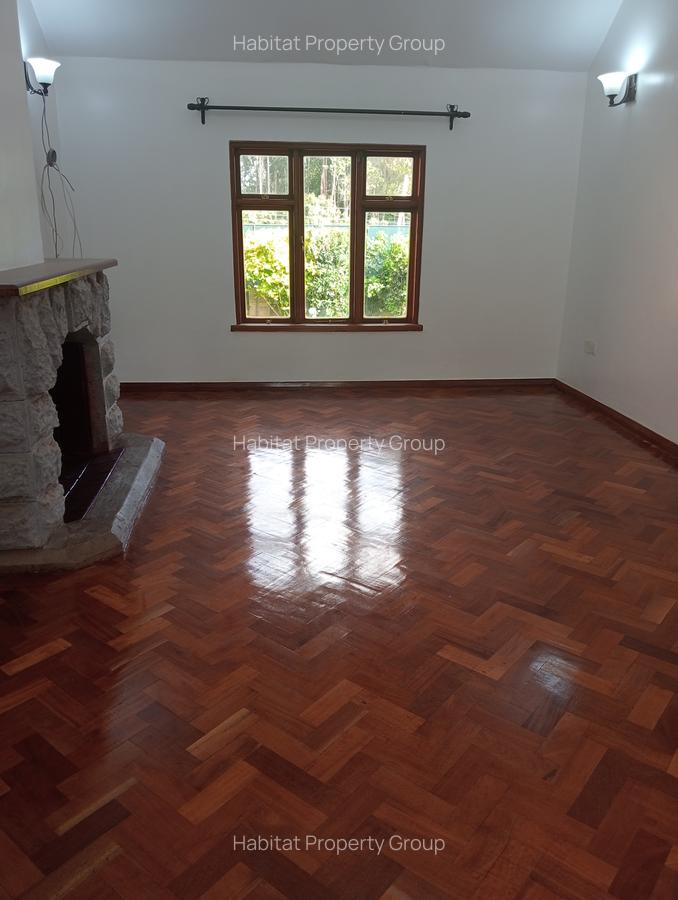 5 Bed House at Windy Ridge - 2