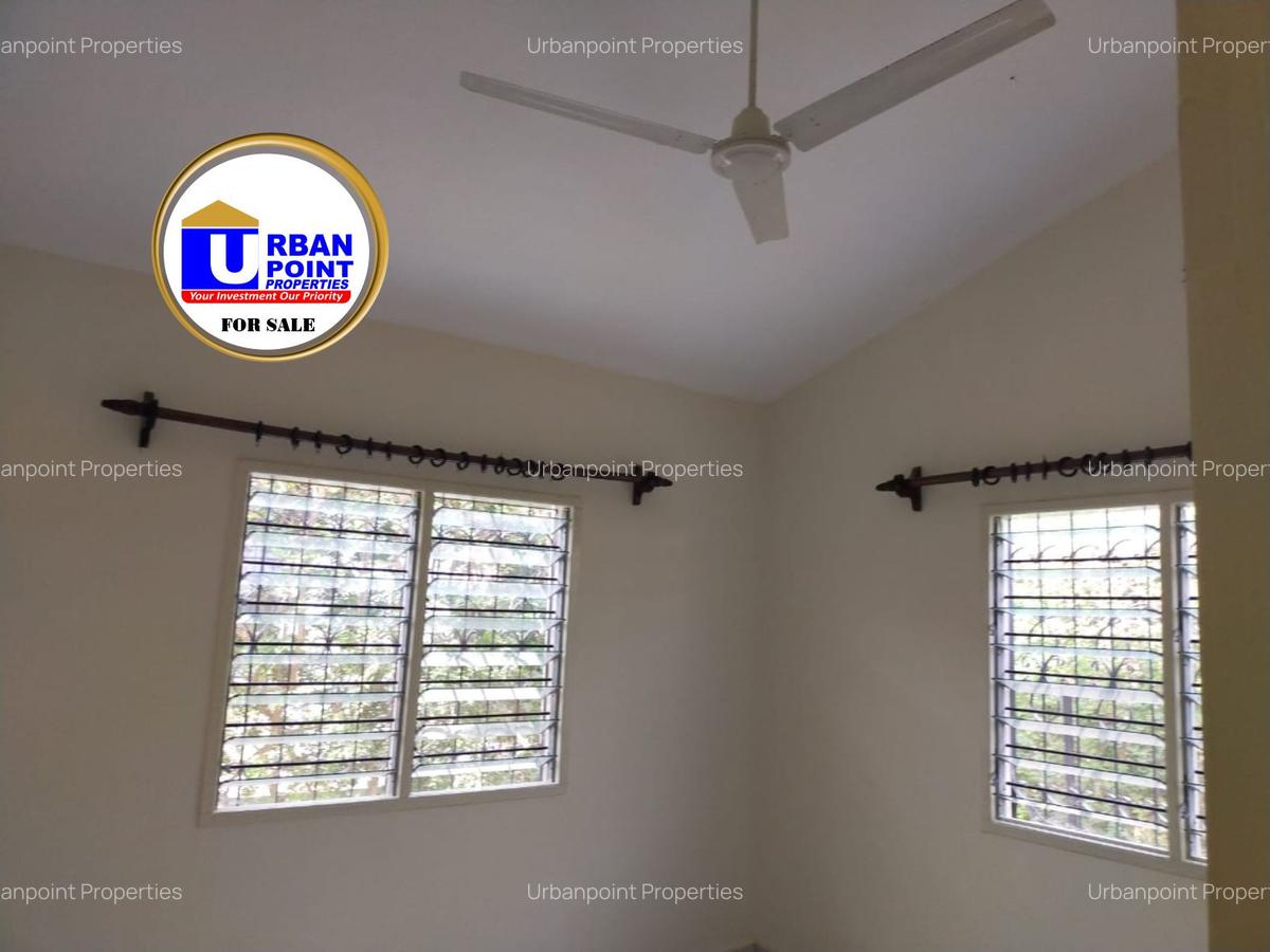 3 Bed House with En Suite in Nyali Area - 5
