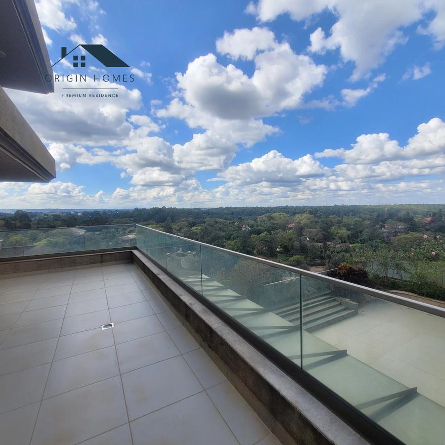 4 Bed Apartment with En Suite at Parklands - 2