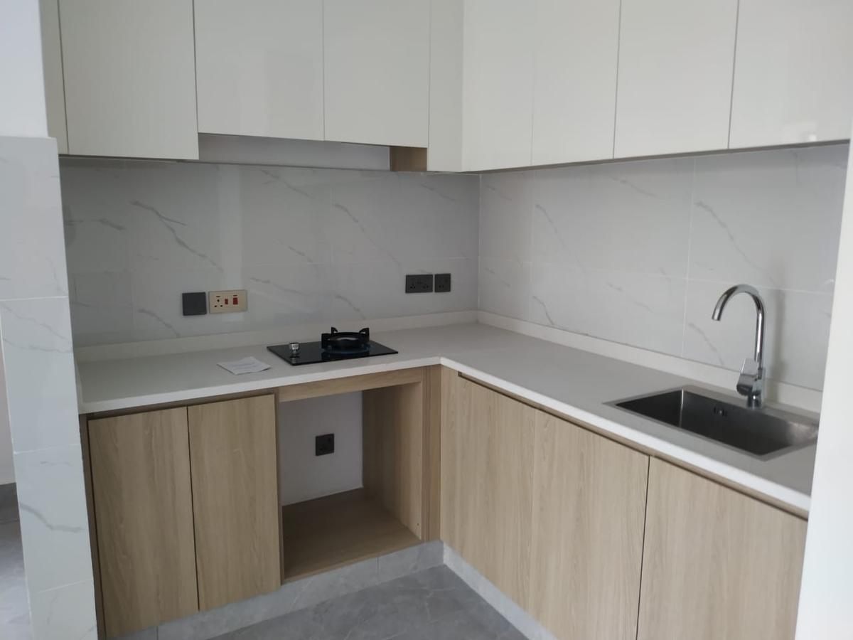 2 Bed Apartment with En Suite in Lavington - 3