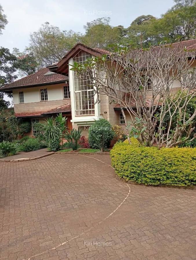 5 Bed Townhouse with En Suite in Rosslyn - 1