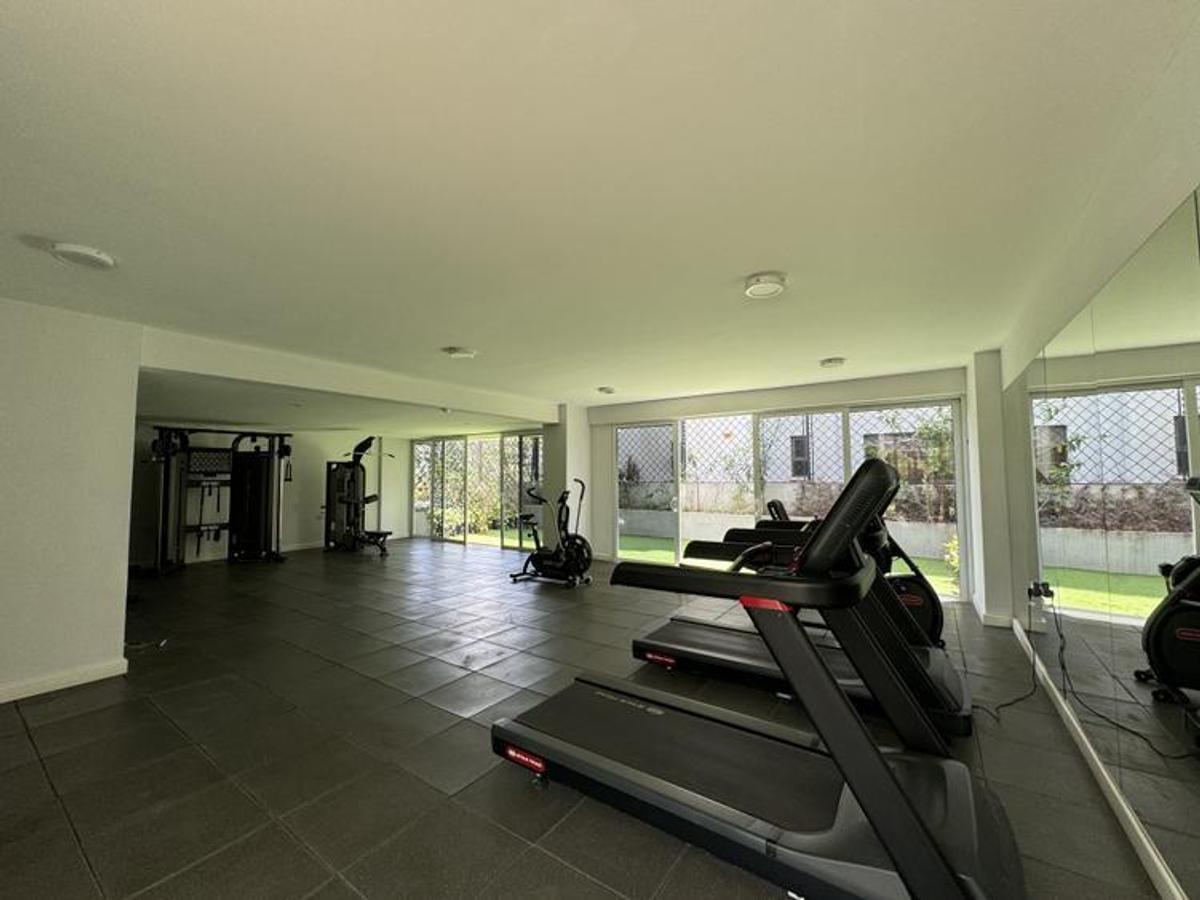 1 Bed Apartment with Gym in Riverside - 4