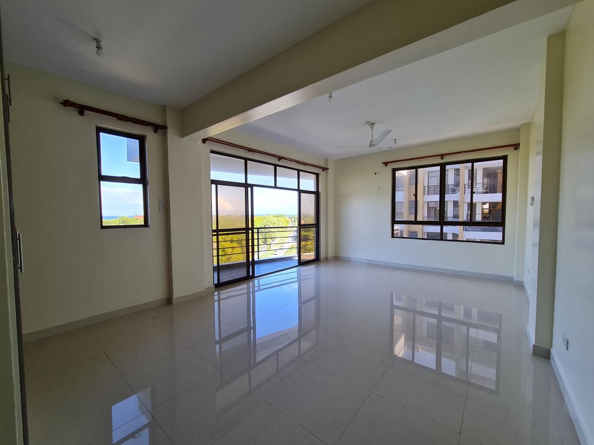 3 Bed Apartment with En Suite in Nyali Area - 9