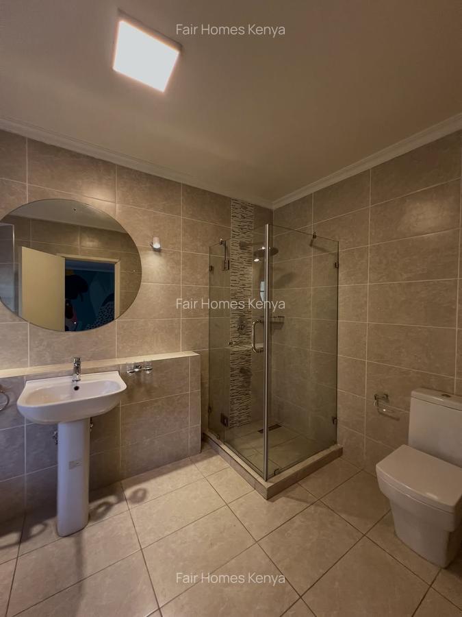 4 Bed Townhouse with En Suite at Lavington Green - 20