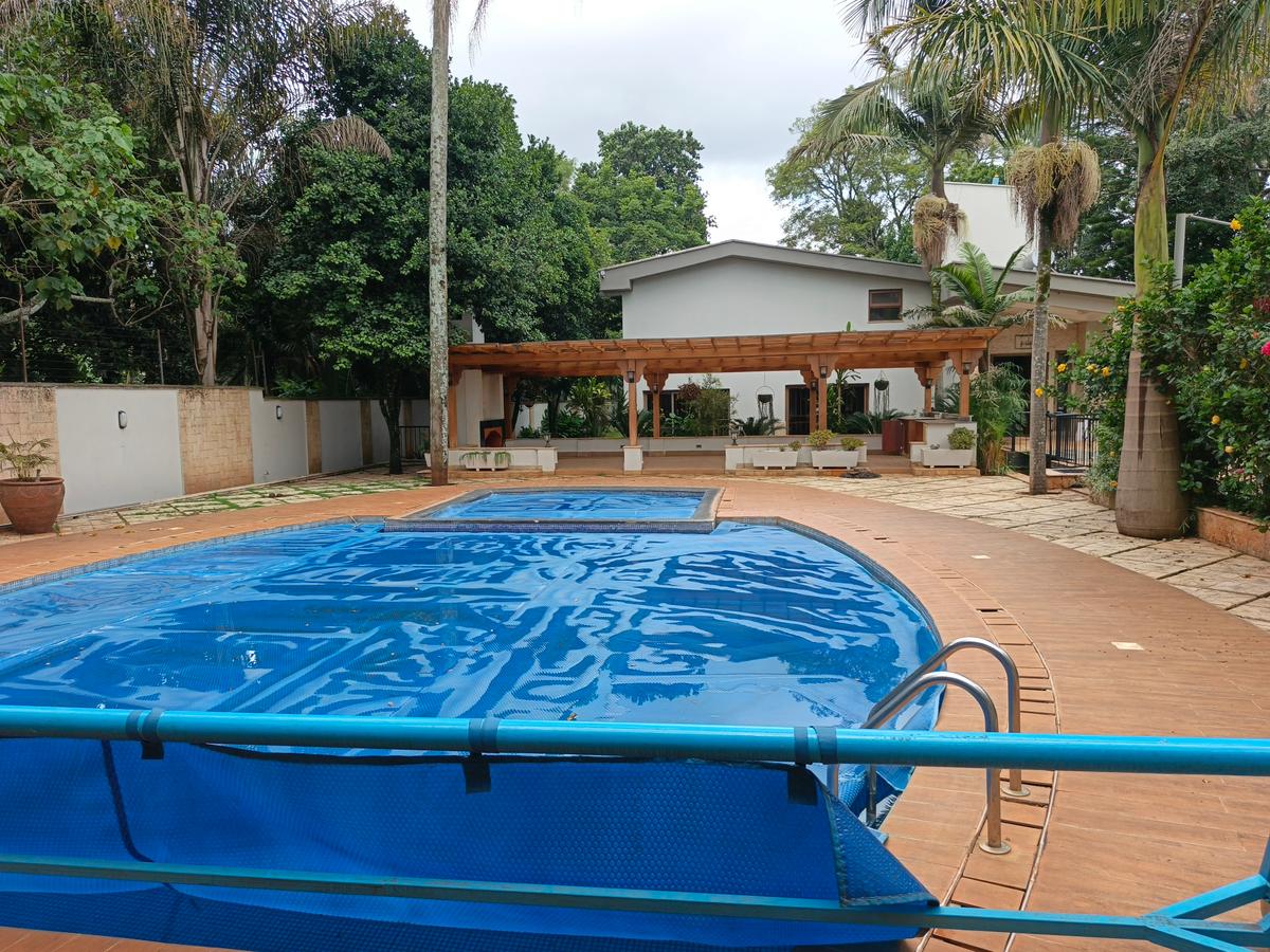 6 Bed House with En Suite in Kyuna - 19