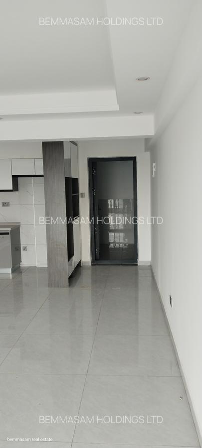 2 Bed Apartment with En Suite at Westlands Road - 3