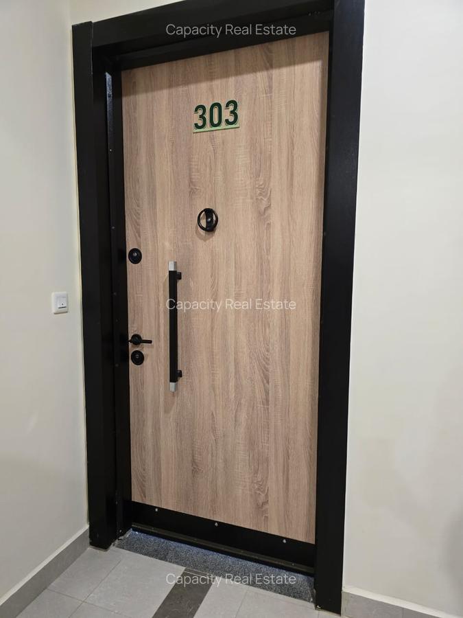 3 Bed Apartment with En Suite in Parklands - 5