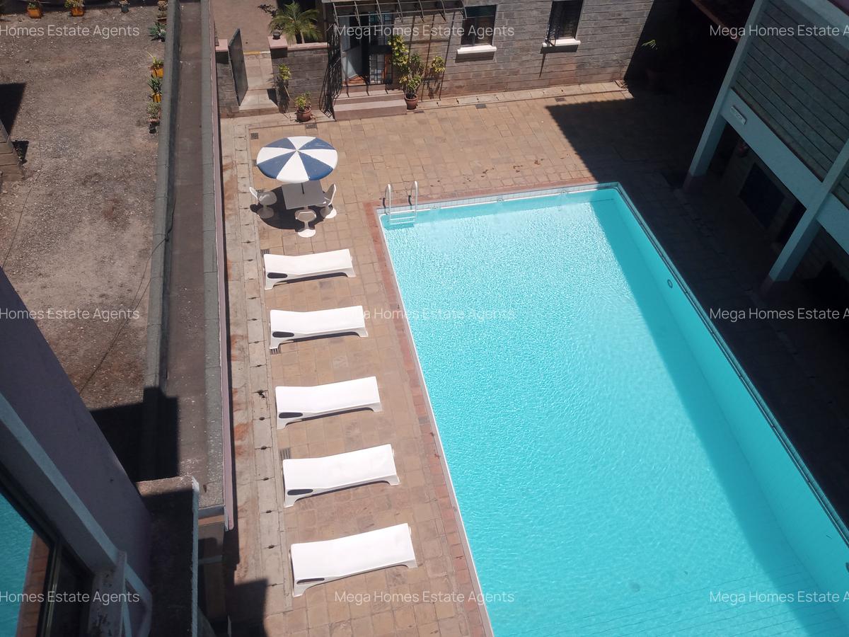 Furnished 39,609 ft² Commercial Property with Service Charge Included at Lavington - 7