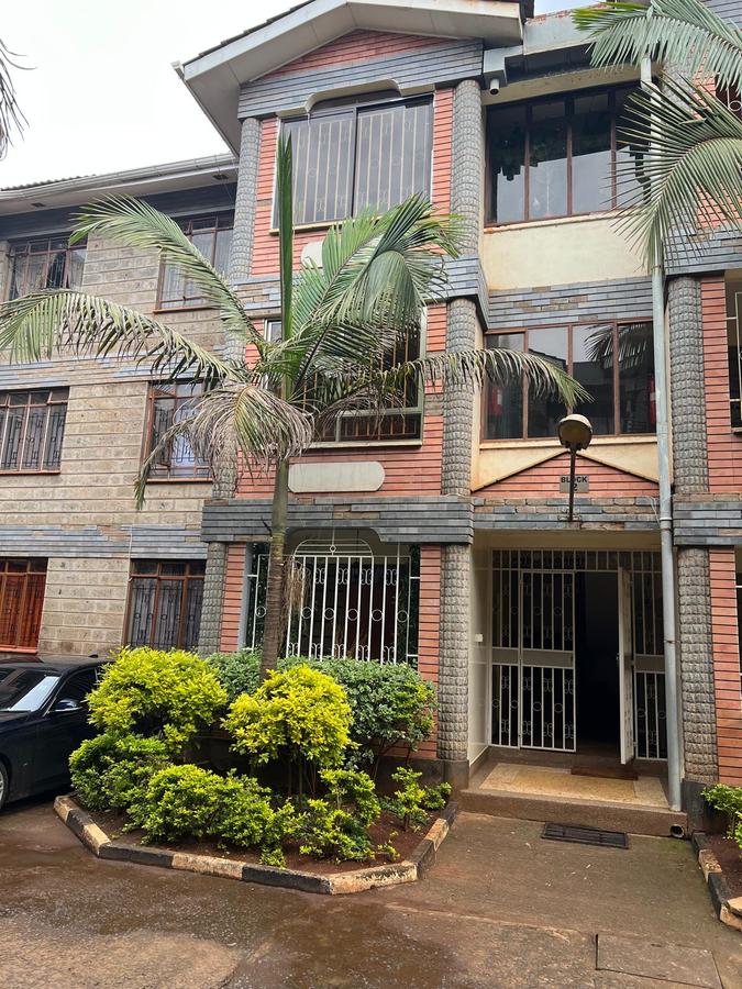 3 Bed Apartment with En Suite at Lavington Estate Nairobi - 4