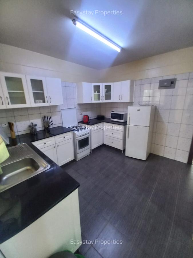 Serviced 1 Bed Apartment with En Suite at School Lane - 13