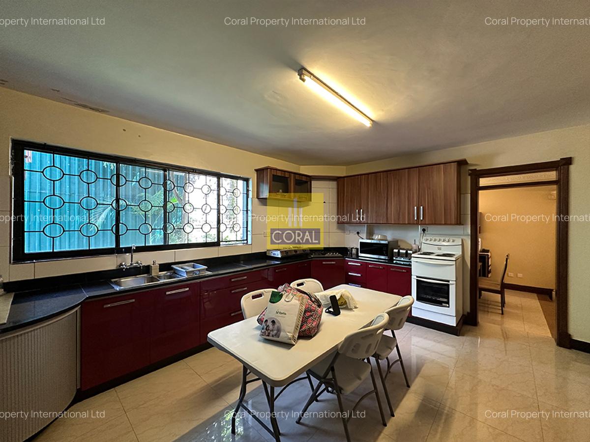 5 Bed Townhouse in Westlands Area - 6