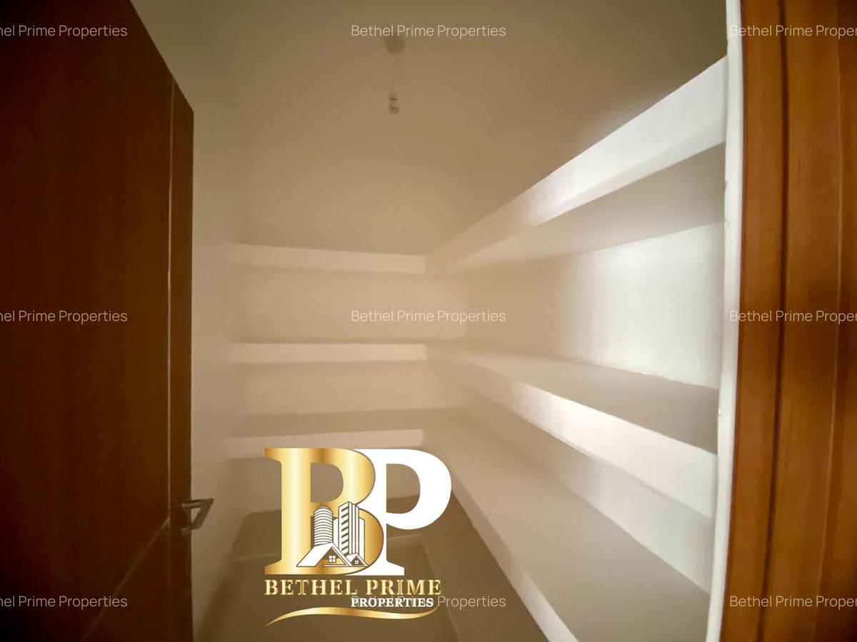 3 Bed Apartment with En Suite in Rhapta Road - 12