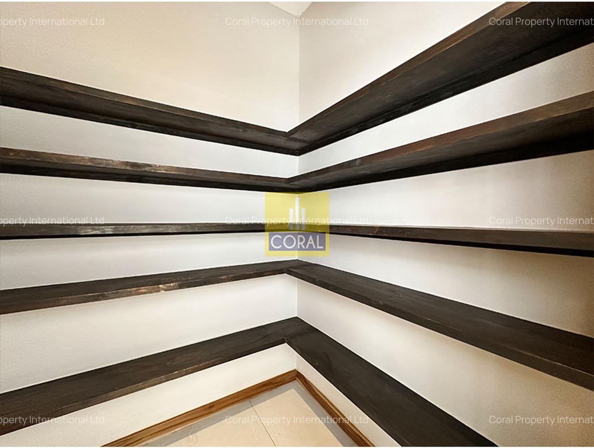 4 Bed Villa with Swimming Pool in Loresho - 8