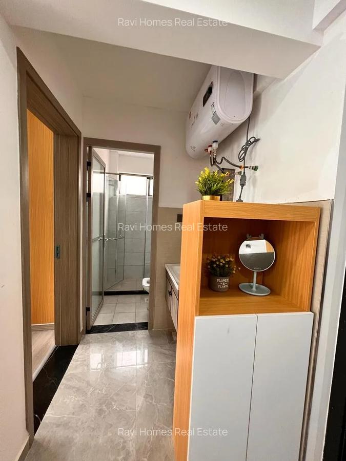 3 Bed Apartment with En Suite at Nyeri Rd - 4