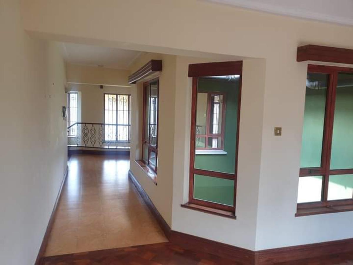 5 Bed Townhouse with En Suite in Runda - 7