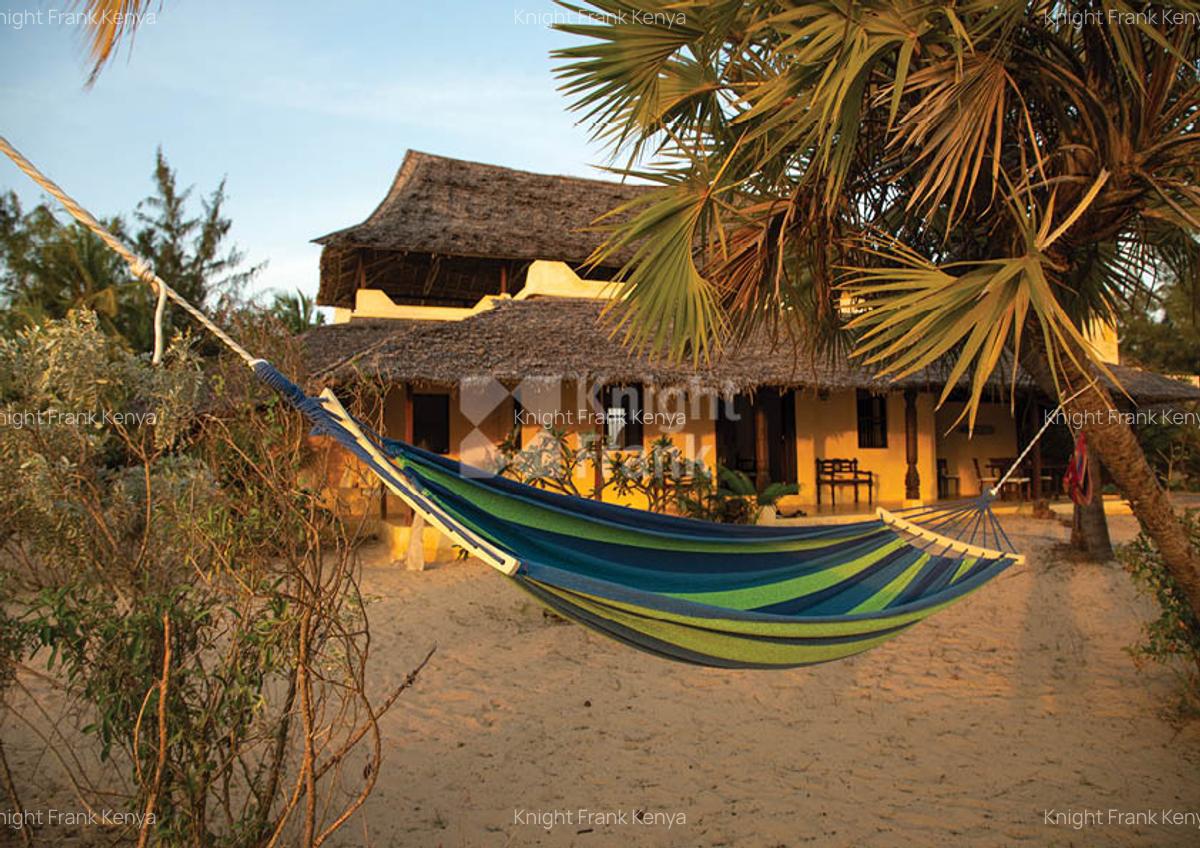 5 Bed House with En Suite at Kizingoni Beach - 17