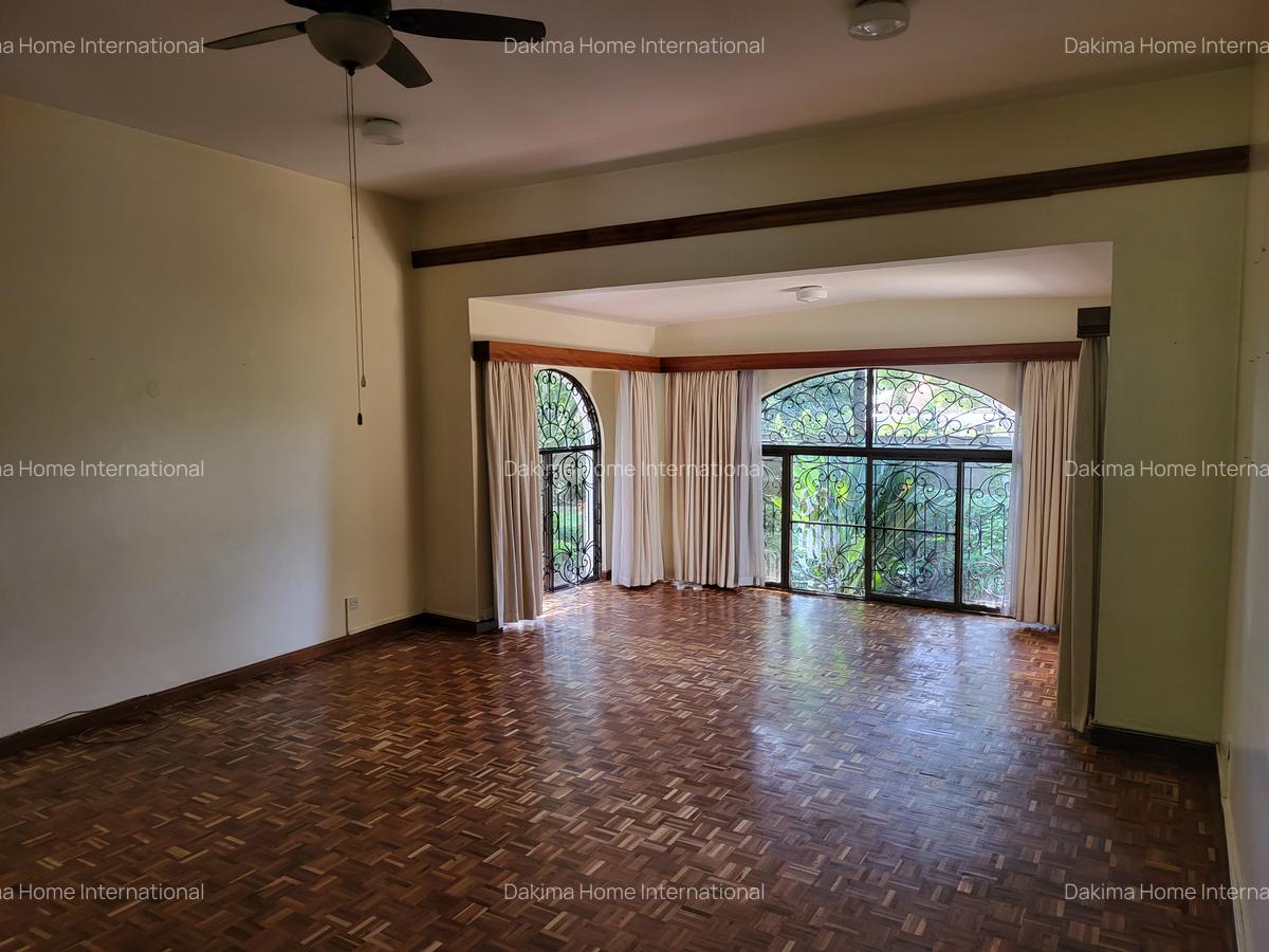5 Bed House with Staff Quarters in Nyari - 4