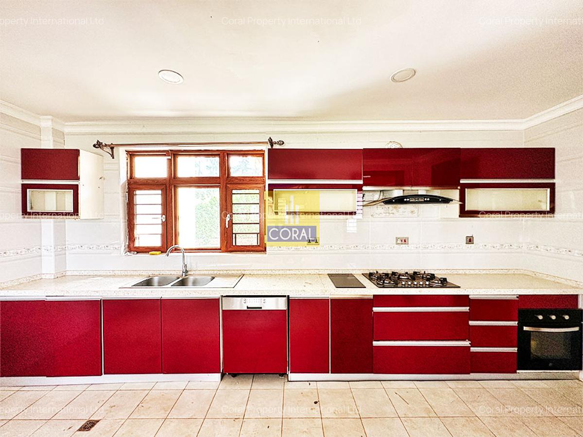 4 Bed Townhouse in Kiambu Road - 4