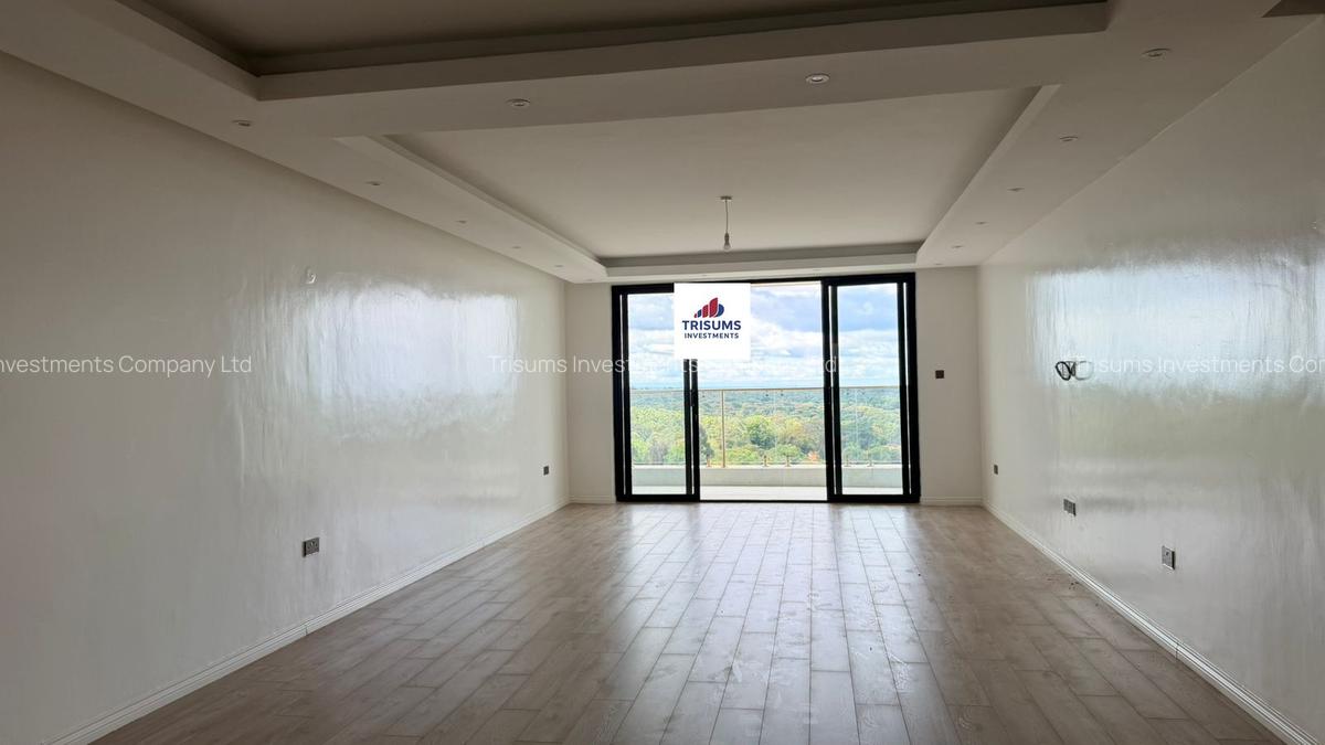 3 Bed Apartment with En Suite in Parklands - 2
