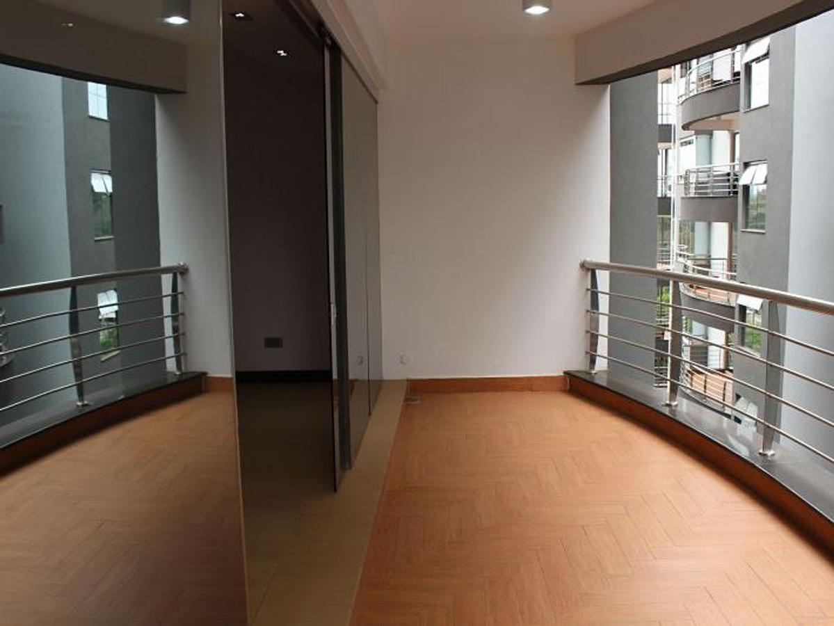 Furnished 3 Bed Apartment with En Suite at Riverside Drive - 5