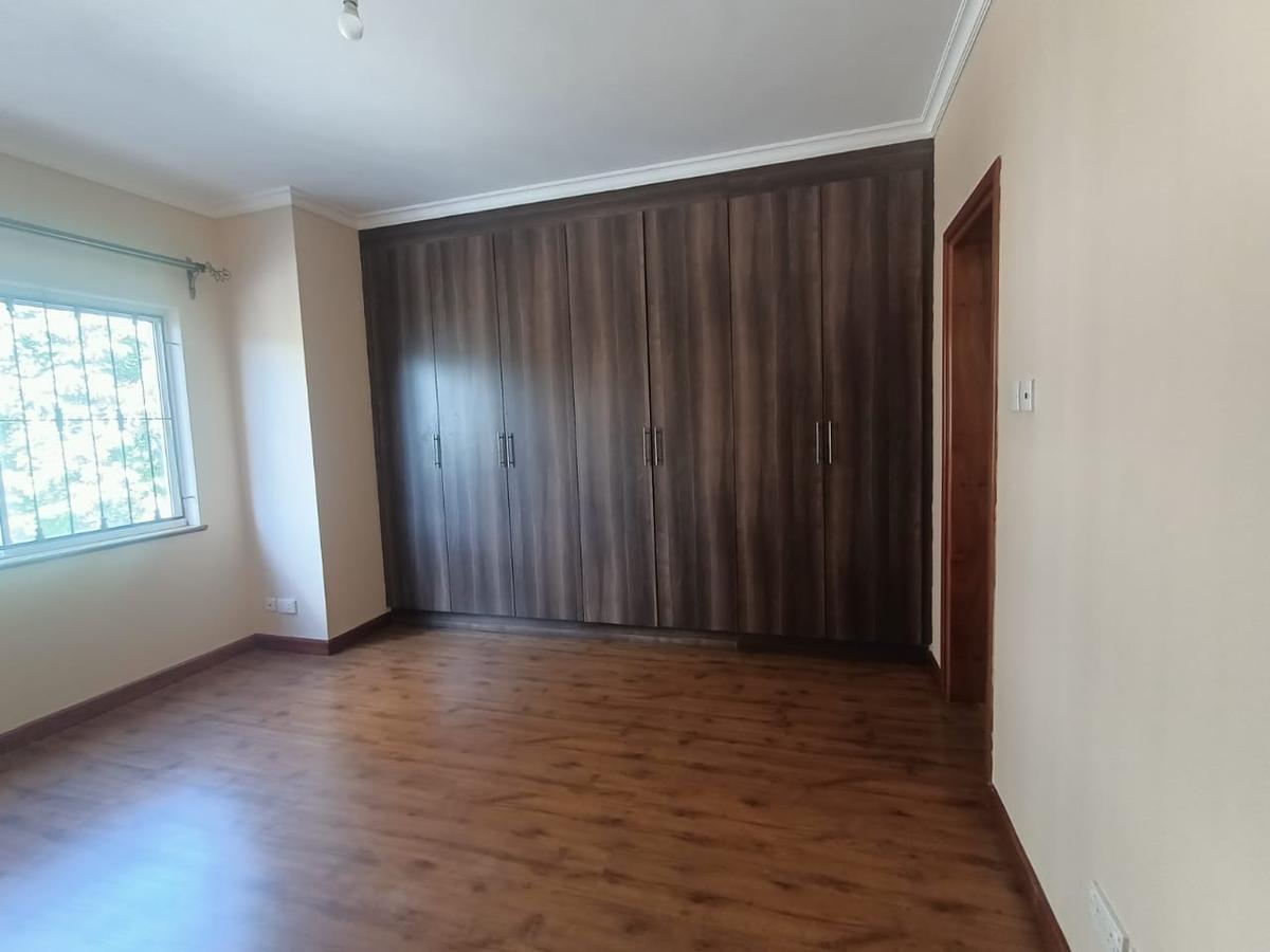 2 Bed Apartment in Kilimani - 2