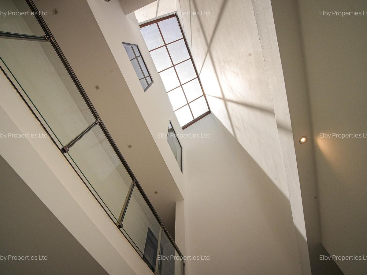 4 Bed House with En Suite in Kitisuru - 13