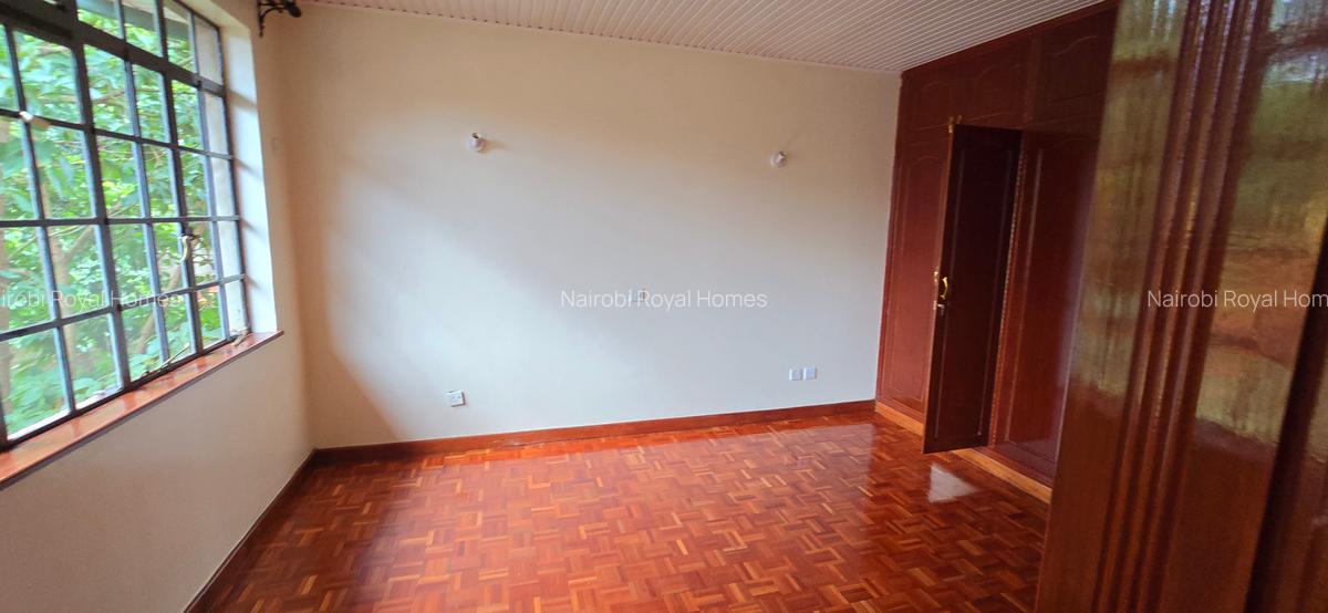4 Bed Townhouse with En Suite at Lavington James Gichuru - 15