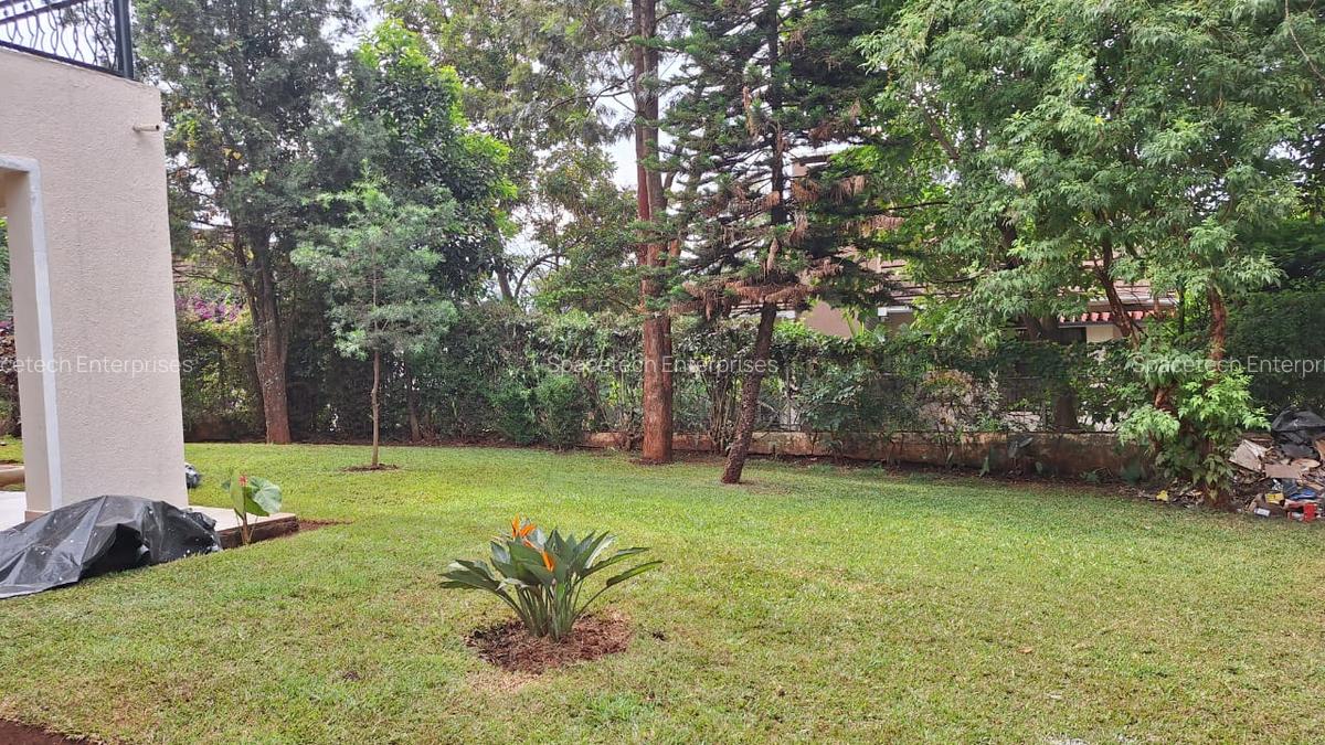 4 Bed Townhouse with En Suite in Kiambu Road - 5