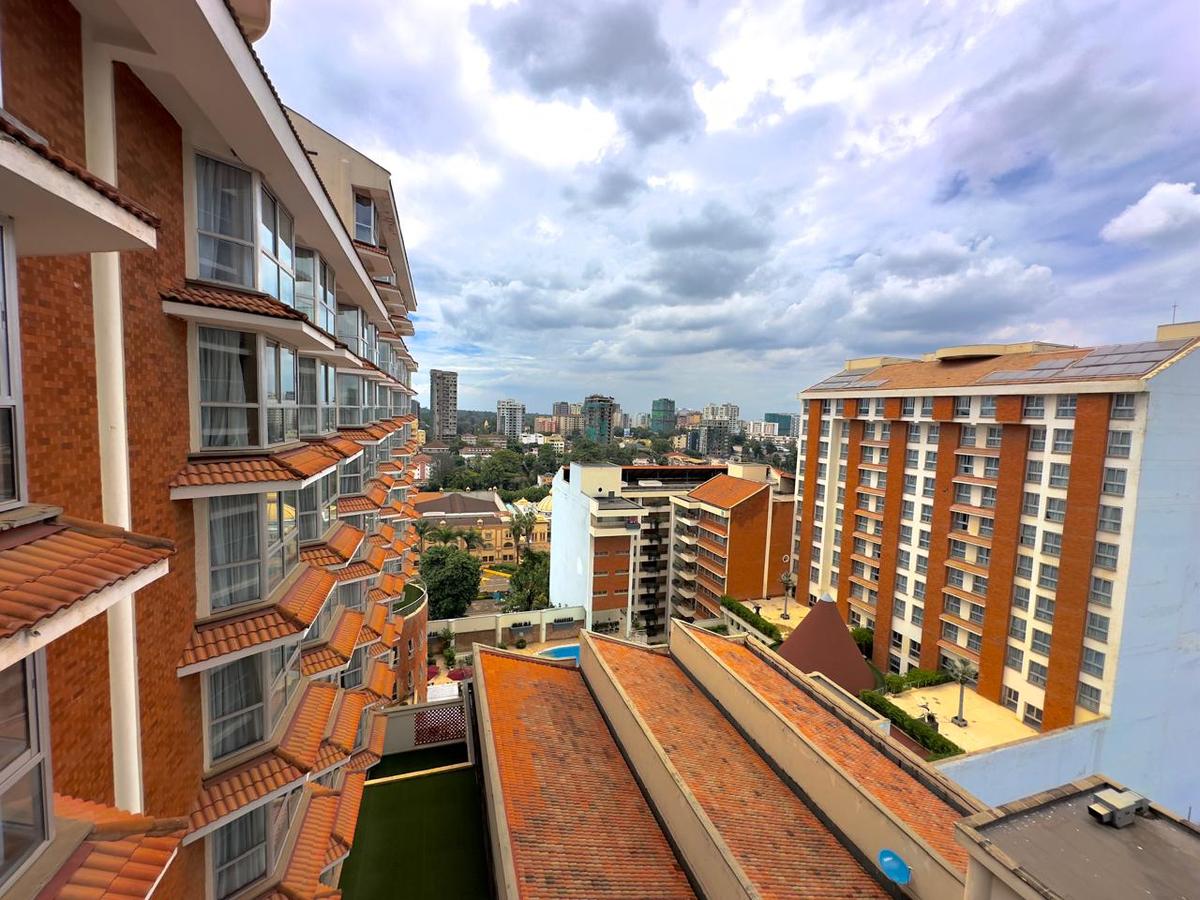 Serviced 2 Bed Apartment with En Suite at Westlands - 17