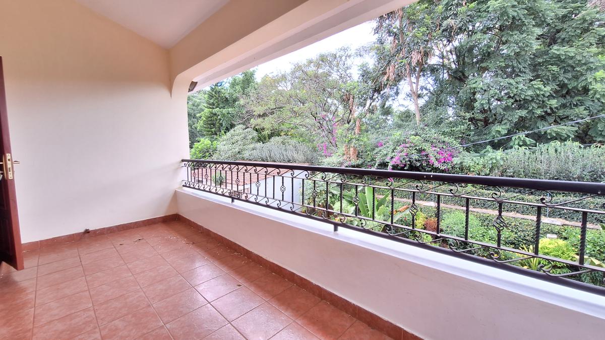 5 Bed Townhouse with En Suite at Jacaranda Avenue - 7