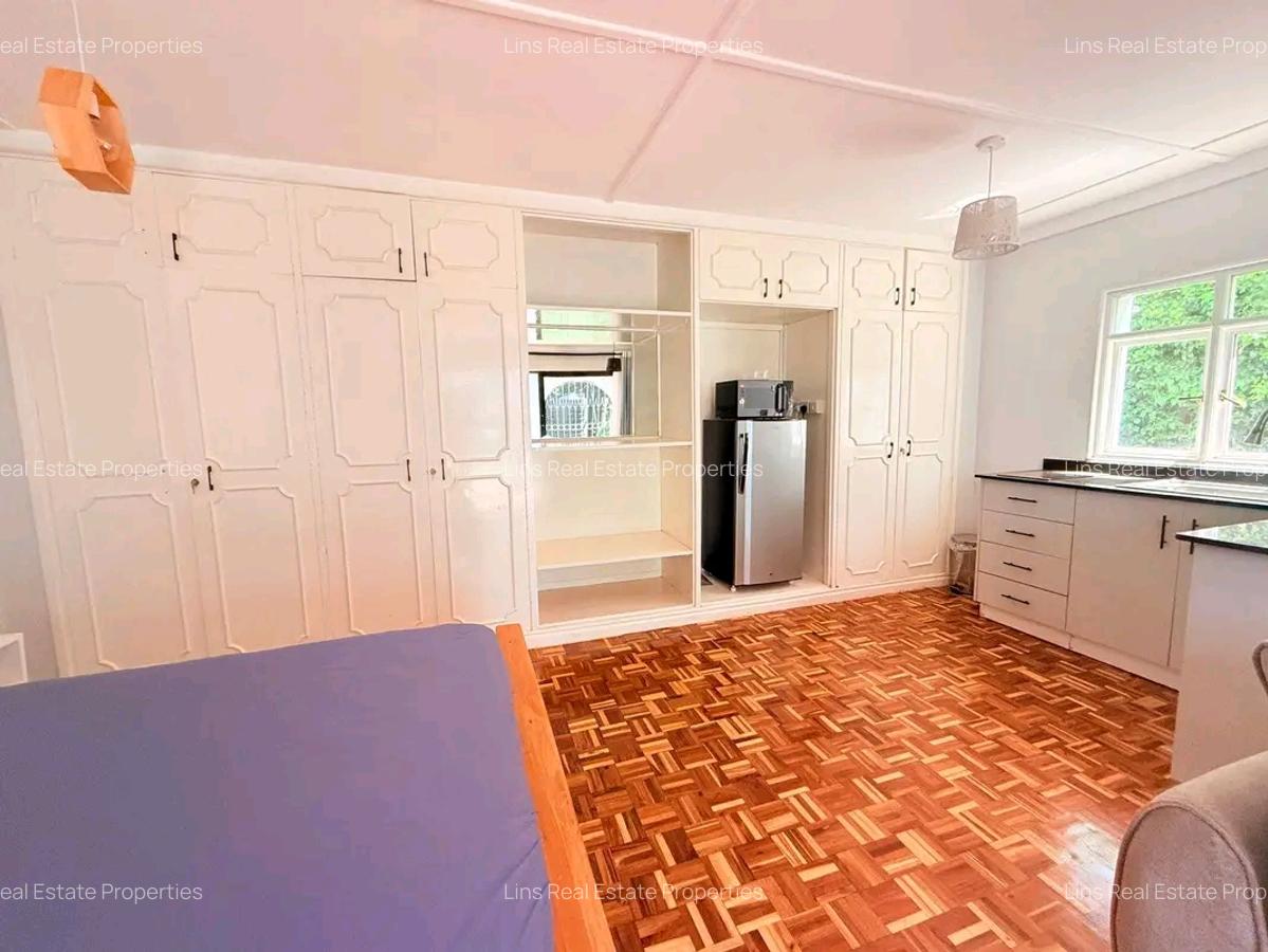 1 Bed House with En Suite in Loresho - 7