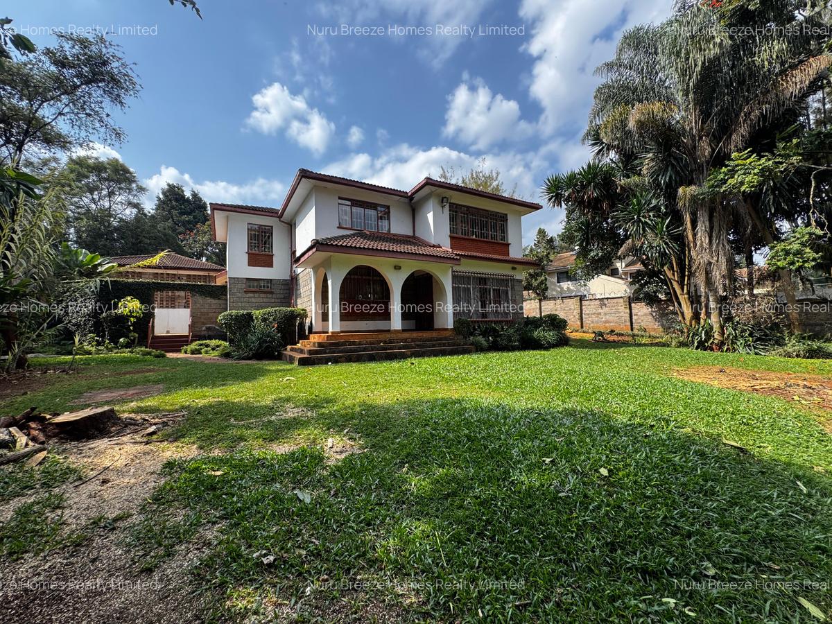 4 Bed House with En Suite in Runda - 1