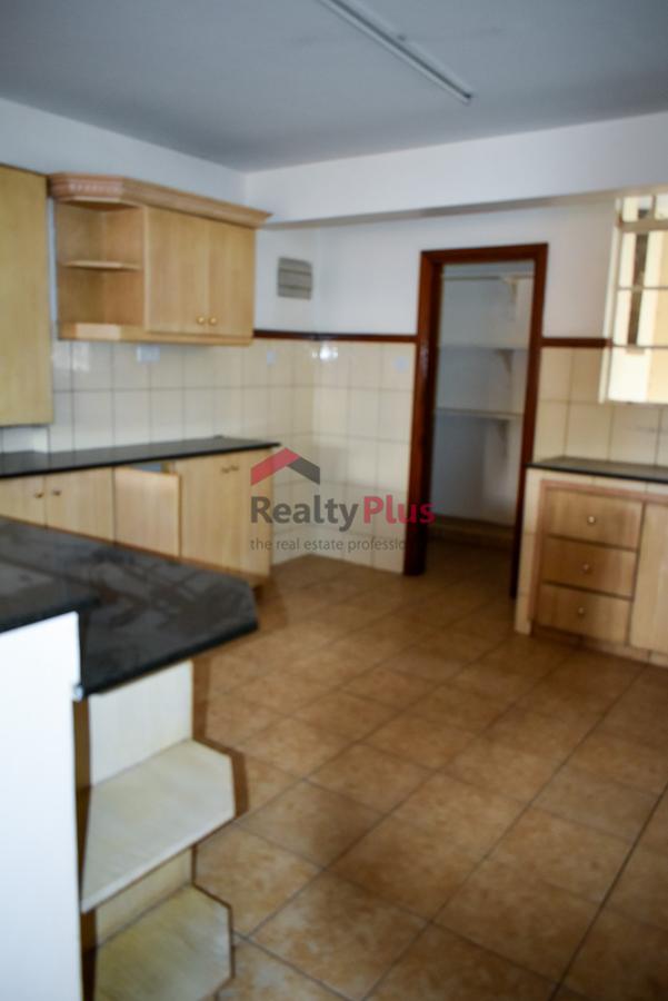 3 Bed Apartment with Parking in Kileleshwa - 4