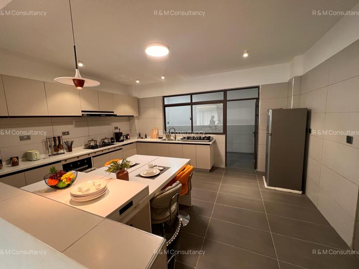 4 Bed Apartment with En Suite in Kileleshwa - 17