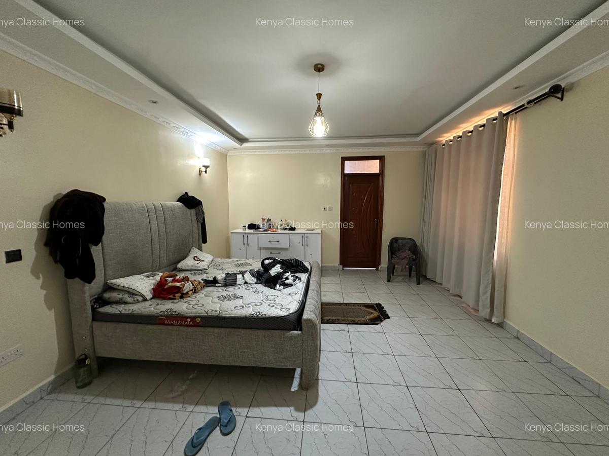 7 Bed Townhouse with En Suite at Langata - 9