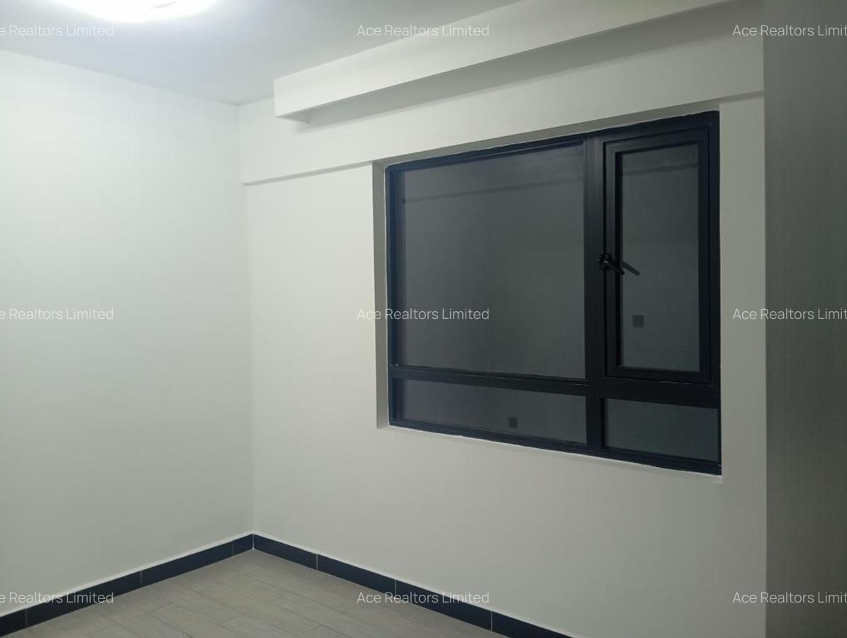 2 Bed Apartment with En Suite at Valley Arcade - 7