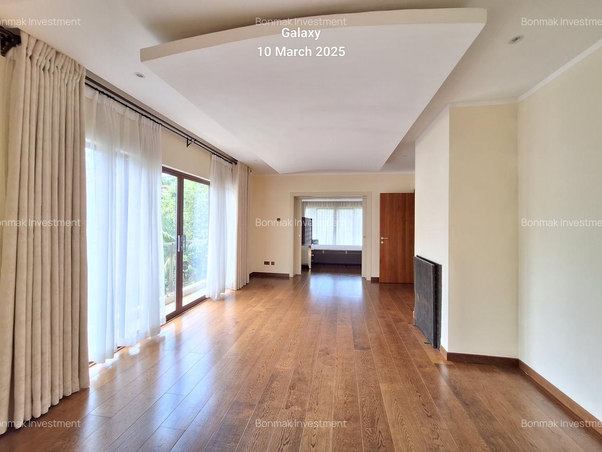 5 Bed Townhouse with En Suite at Convent Drive - 11