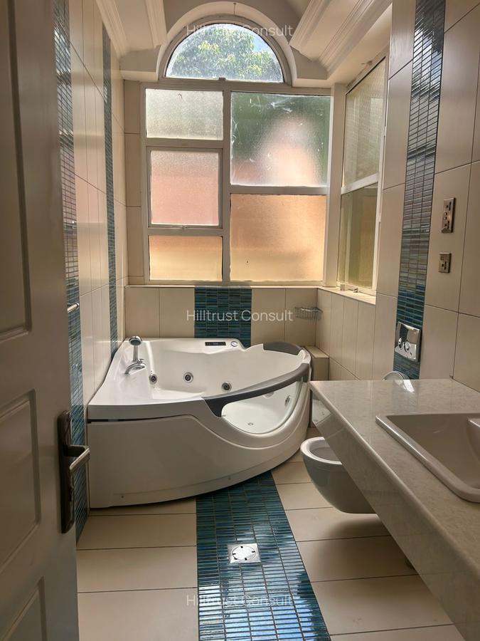 5 Bed House with En Suite in Muthaiga - 19