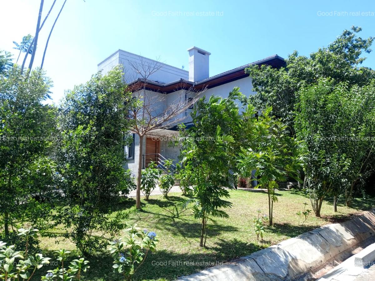 5 Bed House with En Suite in Karen - 12