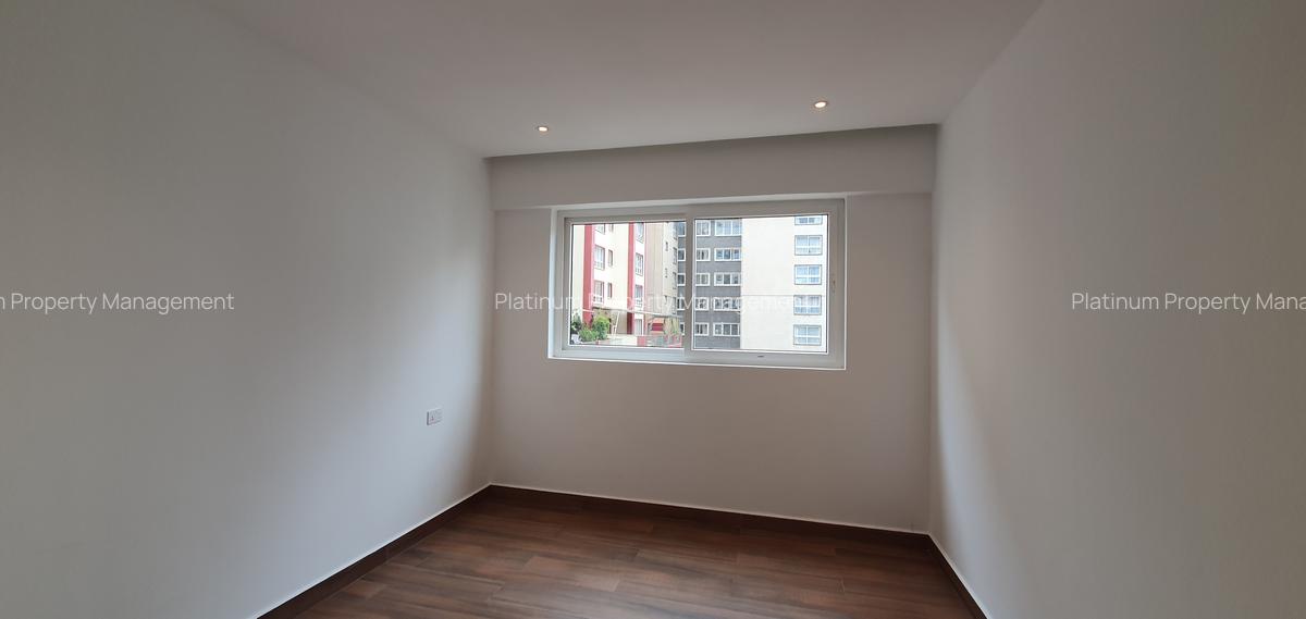 2 Bed Apartment with En Suite in General Mathenge - 11