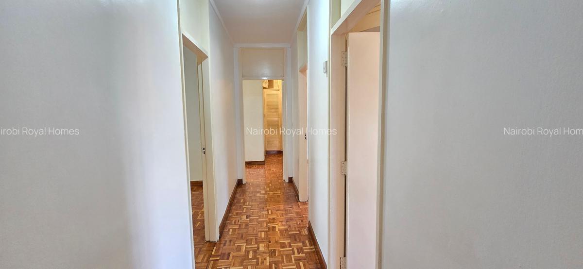 4 Bed House with En Suite at Loresho Crescent - 5