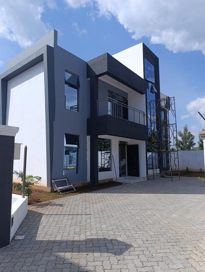 4 Bed House with En Suite at Mugutha Area