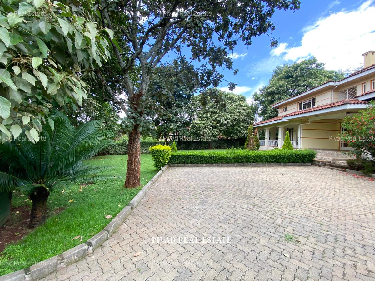 4 Bed House with Garden in Runda - 11