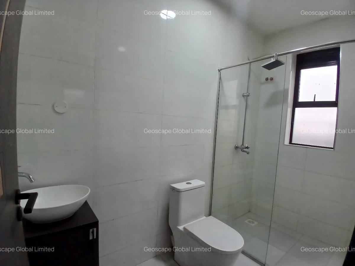 5 Bed House with En Suite in Ruiru - 10