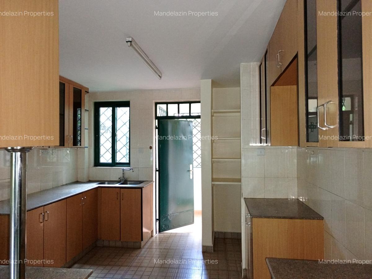 2 Bed Apartment with En Suite at Gitanga Road - 8