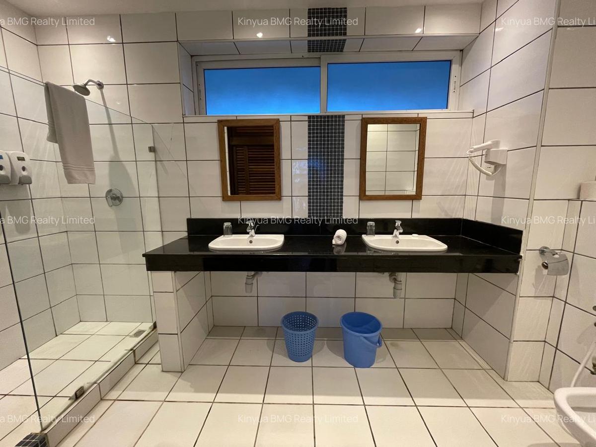 Serviced 3 Bed Apartment with En Suite in Shanzu - 10